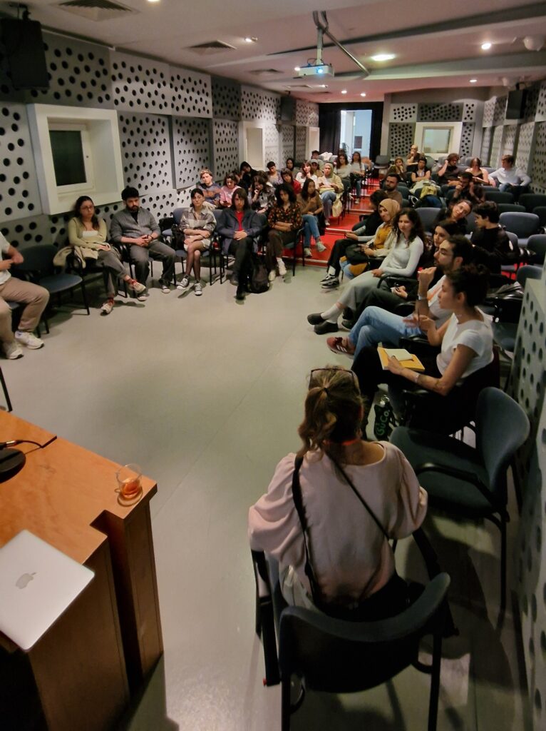 Yola çıkarken: Bir festival var!